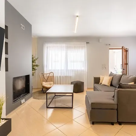 Villa Ismini 3 Bedrooms,pool, Barbeque *