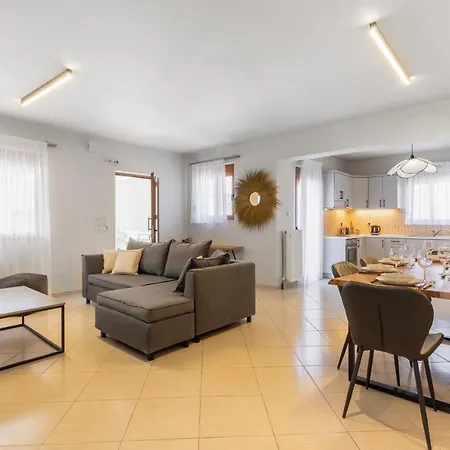 Villa Ismini 3 Bedrooms,pool, Barbeque Agios Dimitrios (Crete)