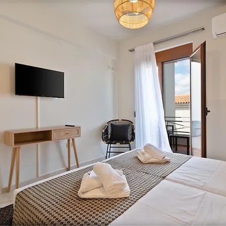 Ismini 3 Bedrooms,pool, Barbeque Agios Dimitrios (Crete)